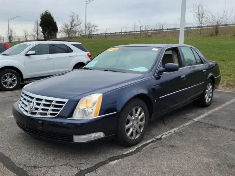 More photos of 2009 Cadillac DTS w/1SB at Tom Gill Buick GMC, OH