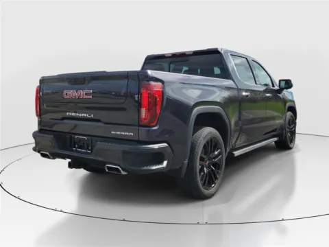 More photos of 2022 GMC Sierra 1500 Denali at Tom Gill Buick GMC, OH