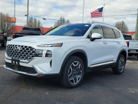 Photos of 2022 Hyundai Santa Fe Limited for sale in Hamilton, OH at Tom Gill Buick GMC