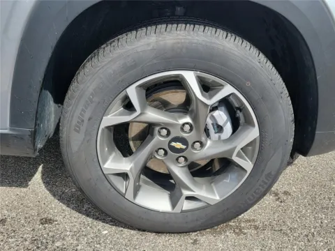 More photos of 2025 Chevrolet Trax LT at Tom Gill Buick GMC, OH