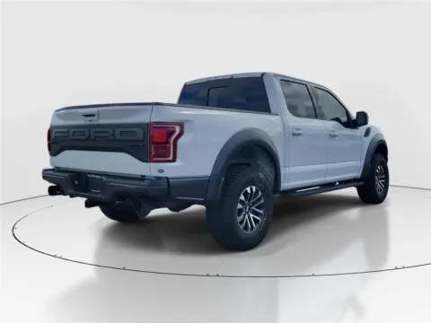 More photos of 2020 Ford F-150 Raptor at Tom Gill Buick GMC, OH