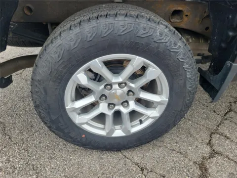 More photos of 2023 Chevrolet Silverado 1500 LT at Tom Gill Buick GMC, OH