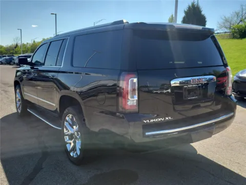 Another view of 2018 GMC Yukon XL Denali for sale in Hamilton, OH at Tom Gill Buick GMC