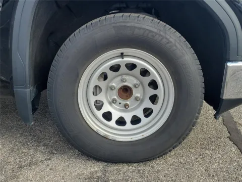 More photos of 2020 GMC Sierra 1500 Base Double Cab 2WD at Tom Gill Buick GMC, OH