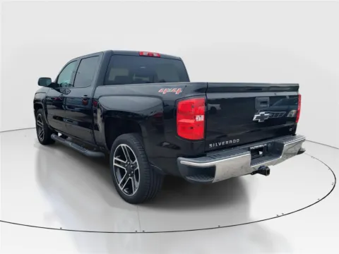 Another view of 2017 Chevrolet Silverado 1500 LT for sale in Hamilton, OH at Tom Gill Buick GMC