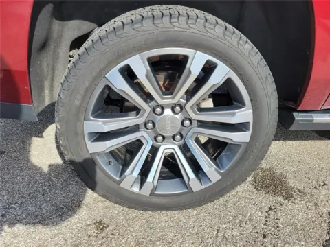 More photos of 2018 GMC Yukon XL Denali at Tom Gill Buick GMC, OH