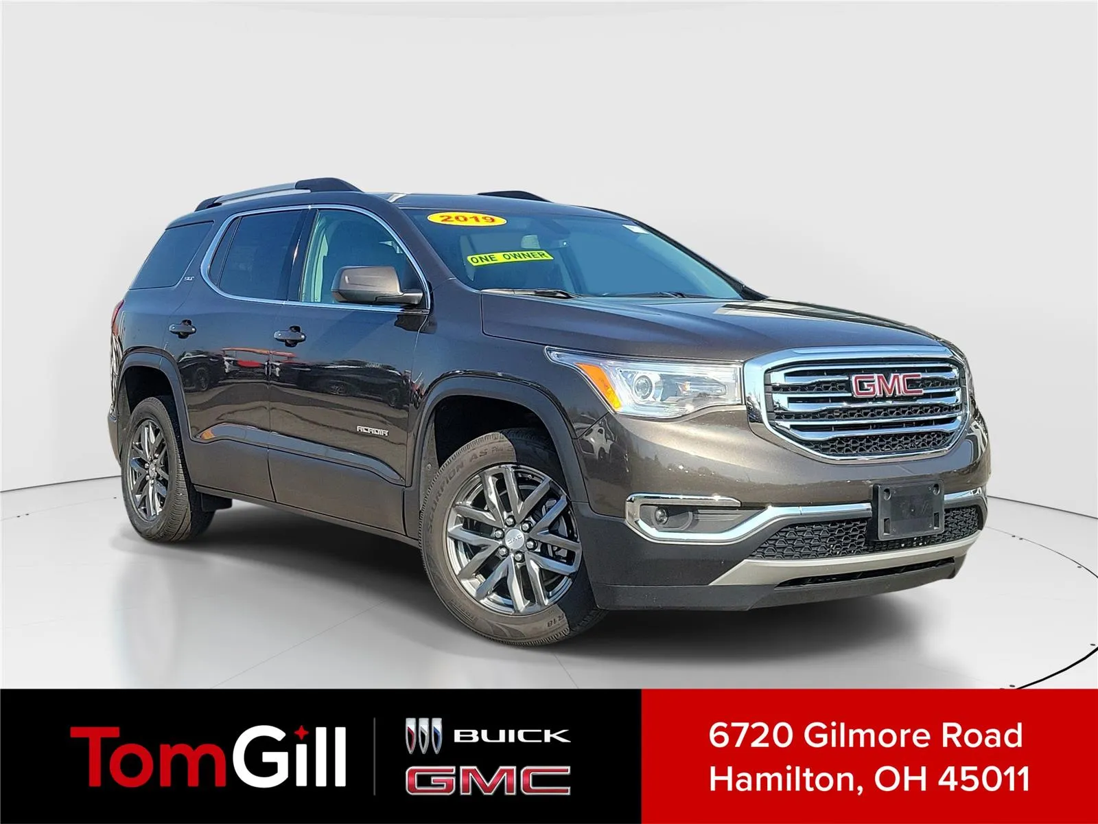 Black 2019 GMC Acadia SLT for sale in Hamilton, OH