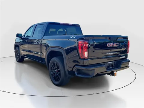 Another view of 2022 GMC Sierra 1500 Elevation for sale in Hamilton, OH at Tom Gill Buick GMC