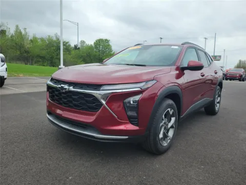 Photos of 2024 Chevrolet Trax LT for sale in Hamilton, OH at Tom Gill Buick GMC