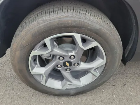 More photos of 2024 Chevrolet Trax LT at Tom Gill Buick GMC, OH