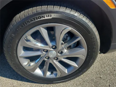 More photos of 2020 Buick Encore GX Essence at Tom Gill Buick GMC, OH