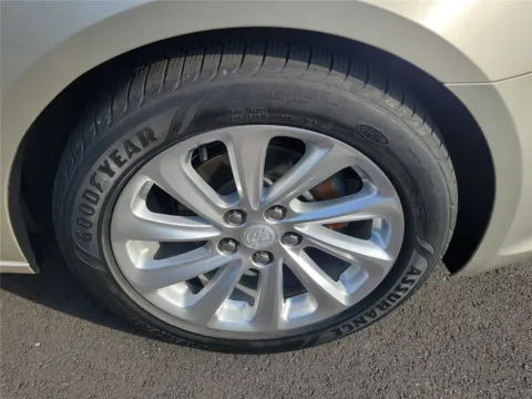 More photos of 2015 Buick LaCrosse at Tom Gill Buick GMC, OH