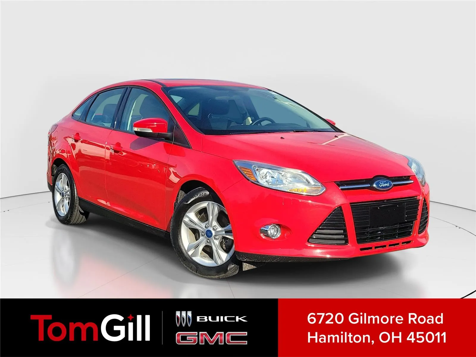 Red 2012 Ford Focus SE for sale in Hamilton, OH