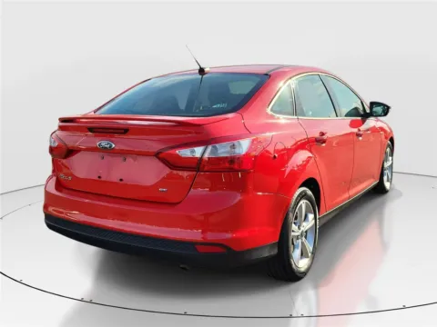 More photos of 2012 Ford Focus SE at Tom Gill Buick GMC, OH