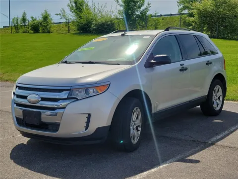 More photos of 2014 Ford Edge SE at Tom Gill Buick GMC, OH