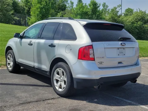 More photos of 2014 Ford Edge SE at Tom Gill Buick GMC, OH
