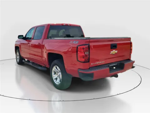 Another view of 2016 Chevrolet Silverado 1500 LT for sale in Hamilton, OH at Tom Gill Buick GMC