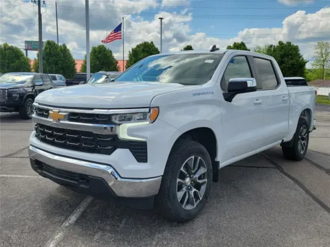 Photos of 2024 Chevrolet Silverado 1500 LT for sale in Hamilton, OH at Tom Gill Buick GMC