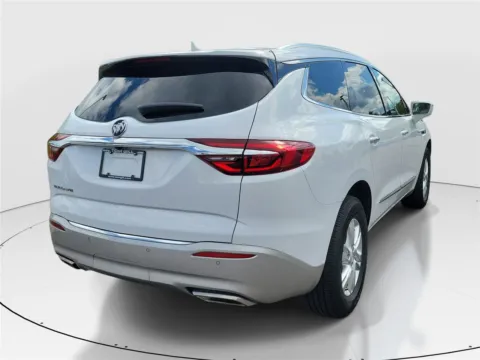 More photos of 2020 Buick Enclave Essence at Tom Gill Buick GMC, OH