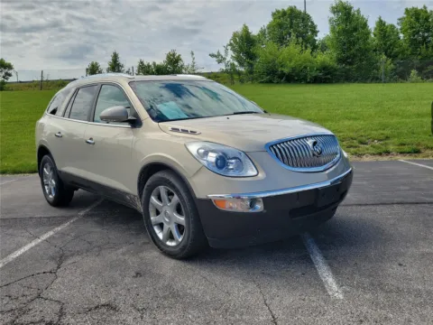 Photos of 2008 Buick Enclave CXL for sale in Hamilton, OH at Tom Gill Buick GMC