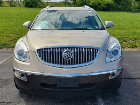 Another view of 2008 Buick Enclave CXL for sale in Hamilton, OH at Tom Gill Buick GMC