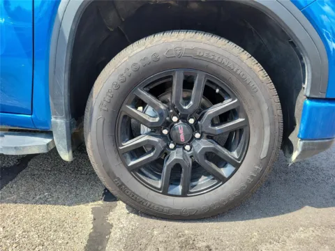 More photos of 2023 GMC Sierra 1500 Elevation at Tom Gill Buick GMC, OH