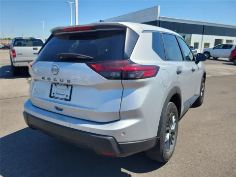 More photos of 2024 Nissan Rogue S at Tom Gill Buick GMC, OH