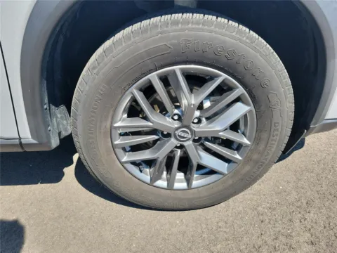 More photos of 2024 Nissan Rogue S at Tom Gill Buick GMC, OH