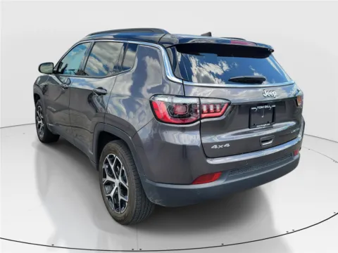 Another view of 2024 Jeep Compass Limited for sale in Hamilton, OH at Tom Gill Buick GMC