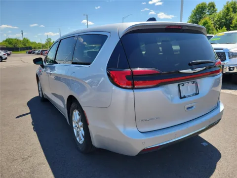 Another view of 2023 Chrysler Pacifica Touring L for sale in Hamilton, OH at Tom Gill Buick GMC