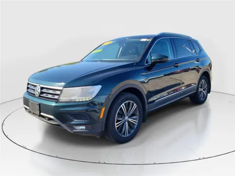 Photos of 2019 Volkswagen Tiguan SEL for sale in Hamilton, OH at Tom Gill Buick GMC