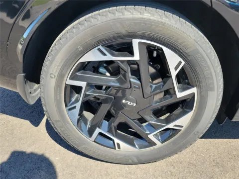 More photos of 2023 Kia Sportage SX-Prestige at Tom Gill Buick GMC, OH
