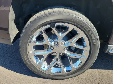 More photos of 2017 GMC Yukon Denali at Tom Gill Buick GMC, OH