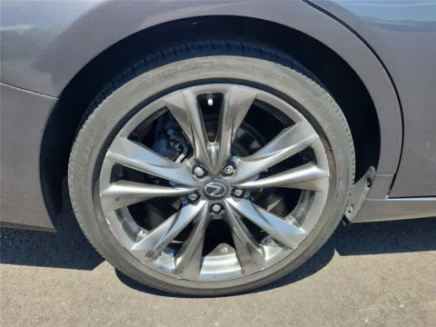 More photos of 2019 Lexus ES 350 F SPORT at Tom Gill Buick GMC, OH