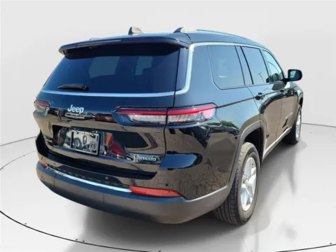 More photos of 2023 Jeep Grand Cherokee L Laredo at Tom Gill Buick GMC, OH