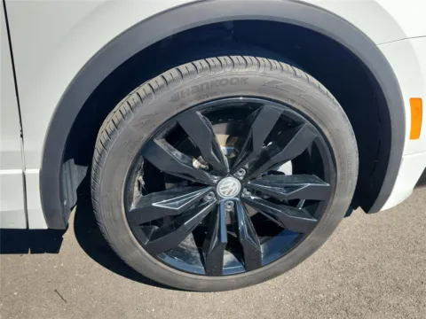 More photos of 2021 Volkswagen Tiguan SE R-Line Black at Tom Gill Buick GMC, OH