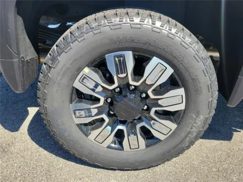 More photos of 2026 GMC Sierra 2500HD Denali at Tom Gill Buick GMC, OH