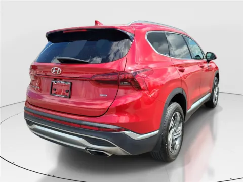 More photos of 2021 Hyundai Santa Fe SEL at Tom Gill Buick GMC, OH