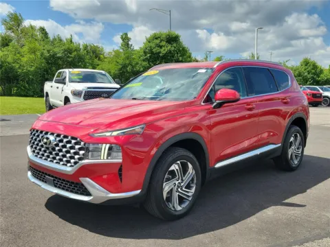 Photos of 2021 Hyundai Santa Fe SEL for sale in Hamilton, OH at Tom Gill Buick GMC