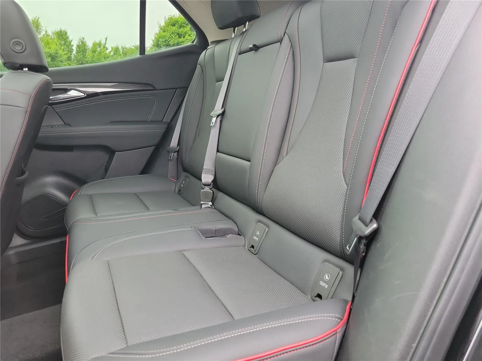 2023 Buick Envision Essence - Photo 15