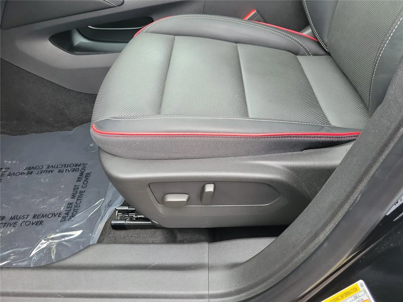 2023 Buick Envision Essence - Photo 20