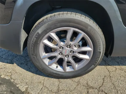 More photos of 2024 GMC Terrain SLT at Tom Gill Buick GMC, OH