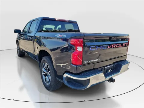 Another view of 2023 Chevrolet Silverado 1500 LT for sale in Hamilton, OH at Tom Gill Buick GMC
