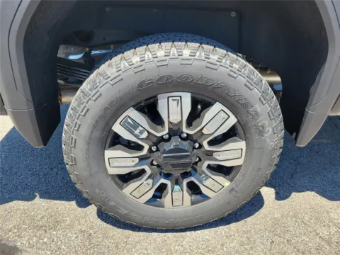 More photos of 2026 GMC Sierra 2500HD Denali at Tom Gill Buick GMC, OH