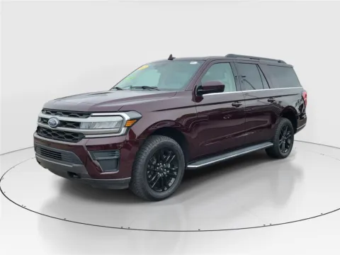 Photos of 2023 Ford Expedition Max XLT for sale in Hamilton, OH at Tom Gill Buick GMC