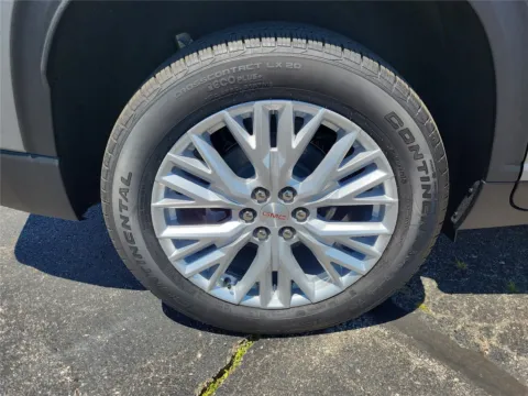 More photos of 2026 GMC Acadia AWD Elevation at Tom Gill Buick GMC, OH
