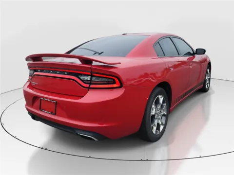More photos of 2016 Dodge Charger SE at Tom Gill Buick GMC, OH