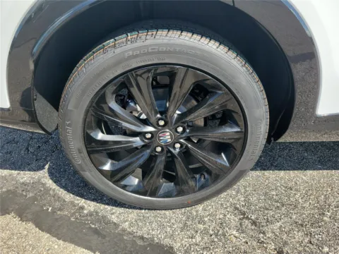 More photos of 2026 Buick Envista Sport Touring at Tom Gill Buick GMC, OH