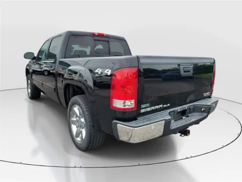 Another view of 2012 GMC Sierra 1500 SLE for sale in Hamilton, OH at Tom Gill Buick GMC