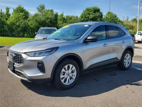 Photos of 2024 Ford Escape Active for sale in Hamilton, OH at Tom Gill Buick GMC